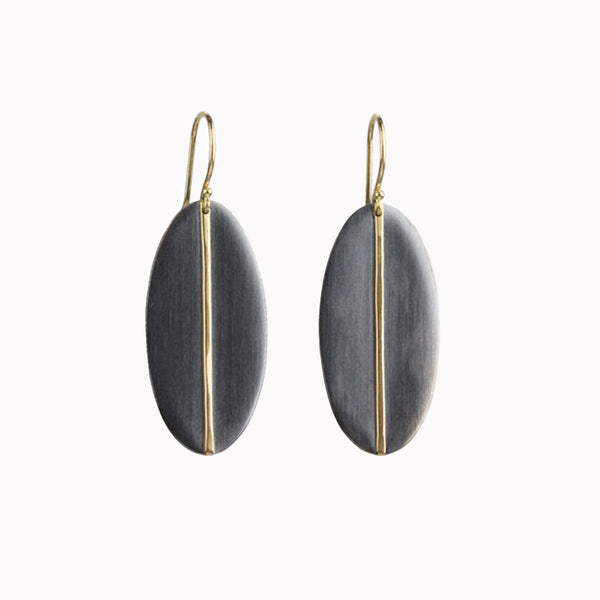 Narrow Mod Oval Petal Two-Tone Earrings